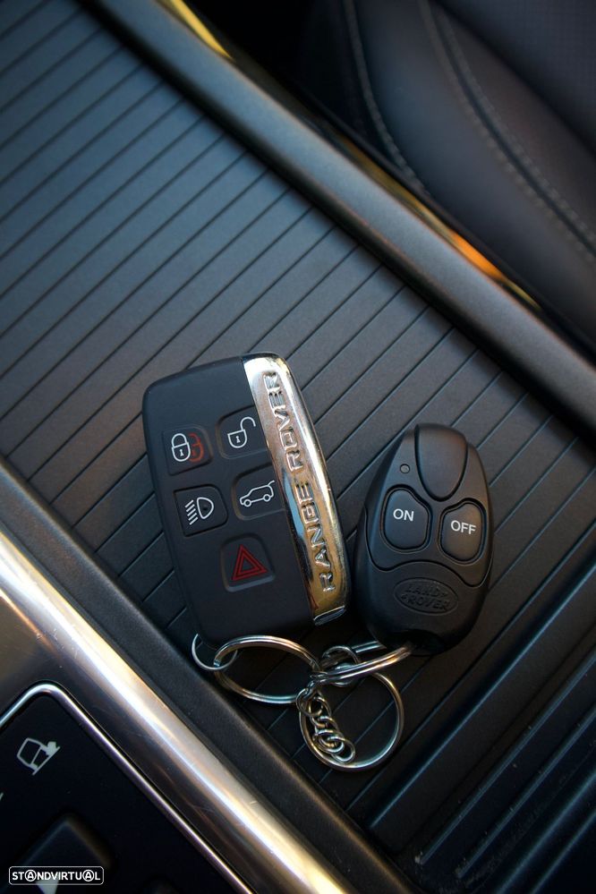 Land Rover Range Rover Sport SDV6 Red Edition - 9