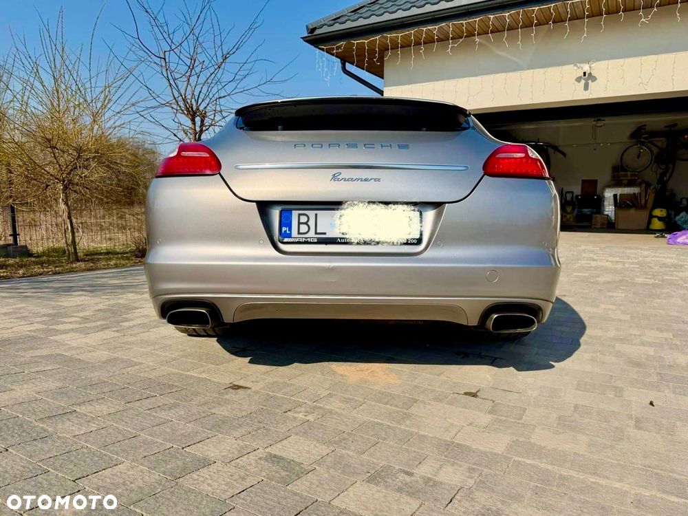 Porsche Panamera - 11