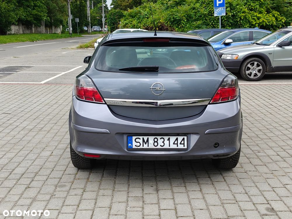 Opel Astra 1.9 CDTI Sport - 13