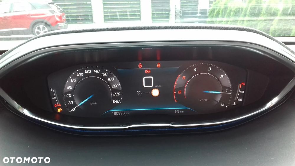 Peugeot 5008 1.5 BlueHDi Allure Pack S&S - 19