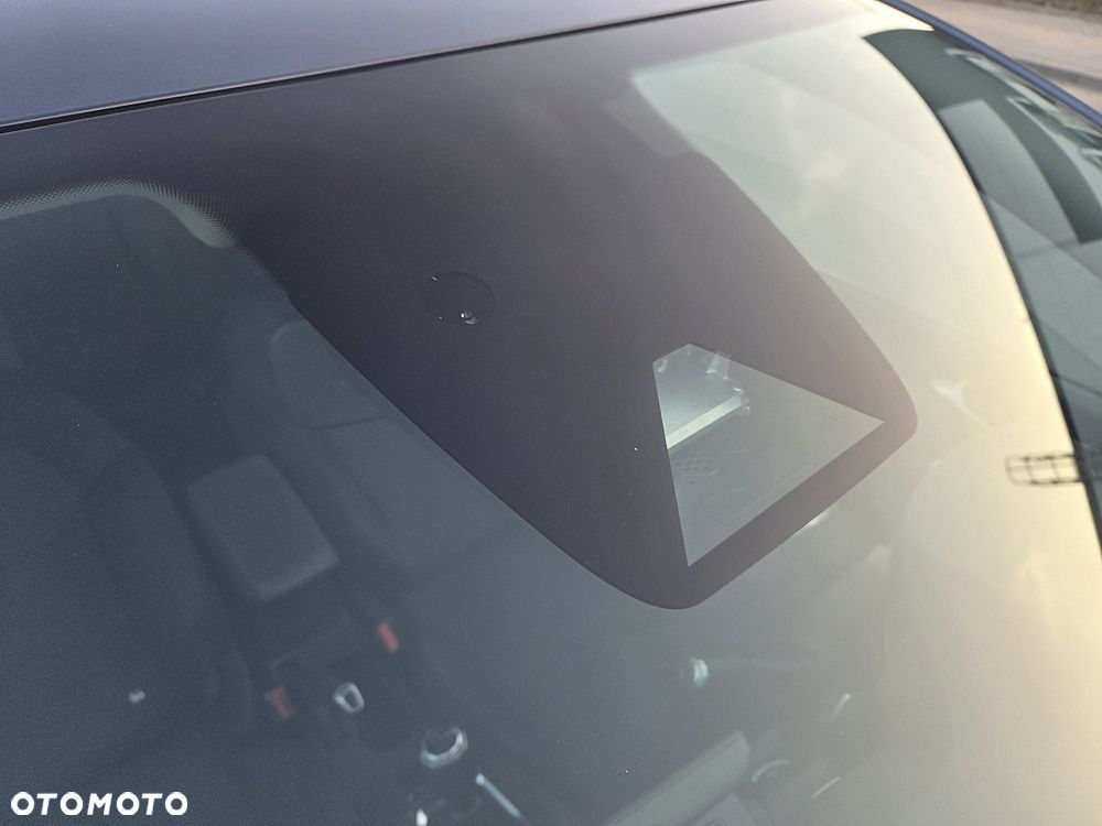 Renault Clio TCe 100 INTENS - 23