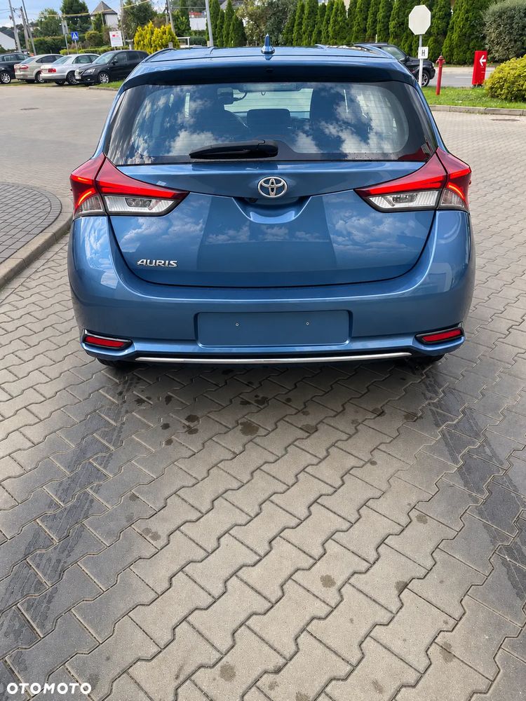 Toyota Auris 1.6 Classic Plus - 4