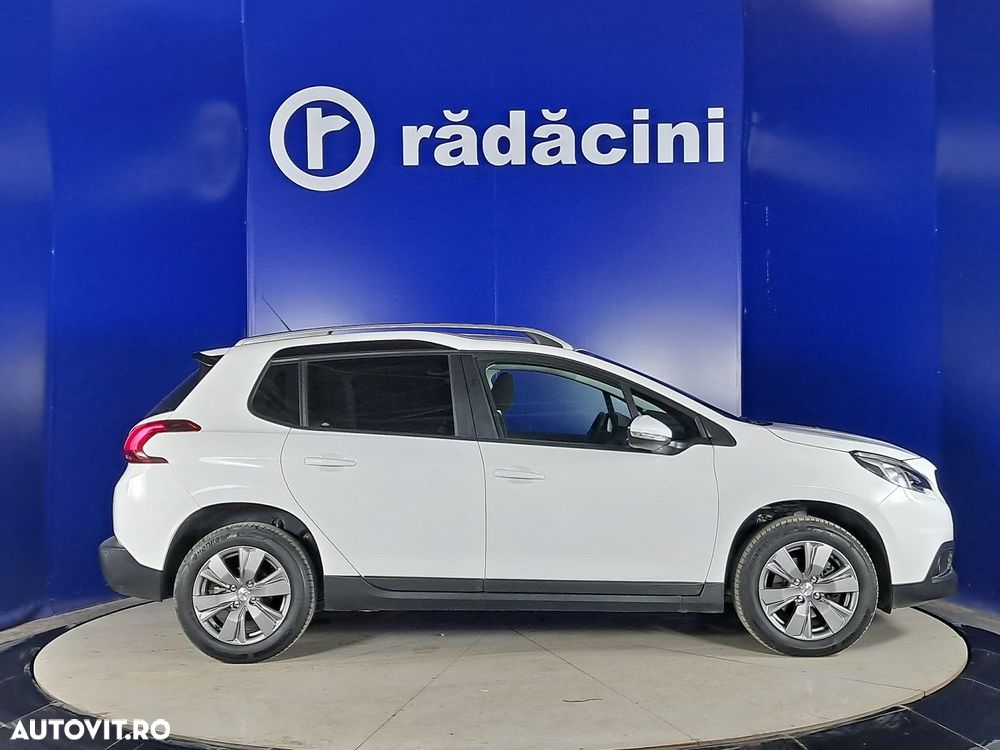 Peugeot 2008 - 6
