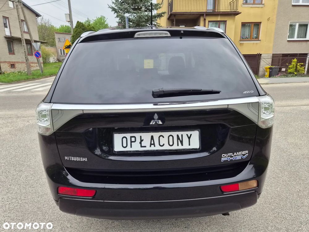 Mitsubishi Outlander - 20