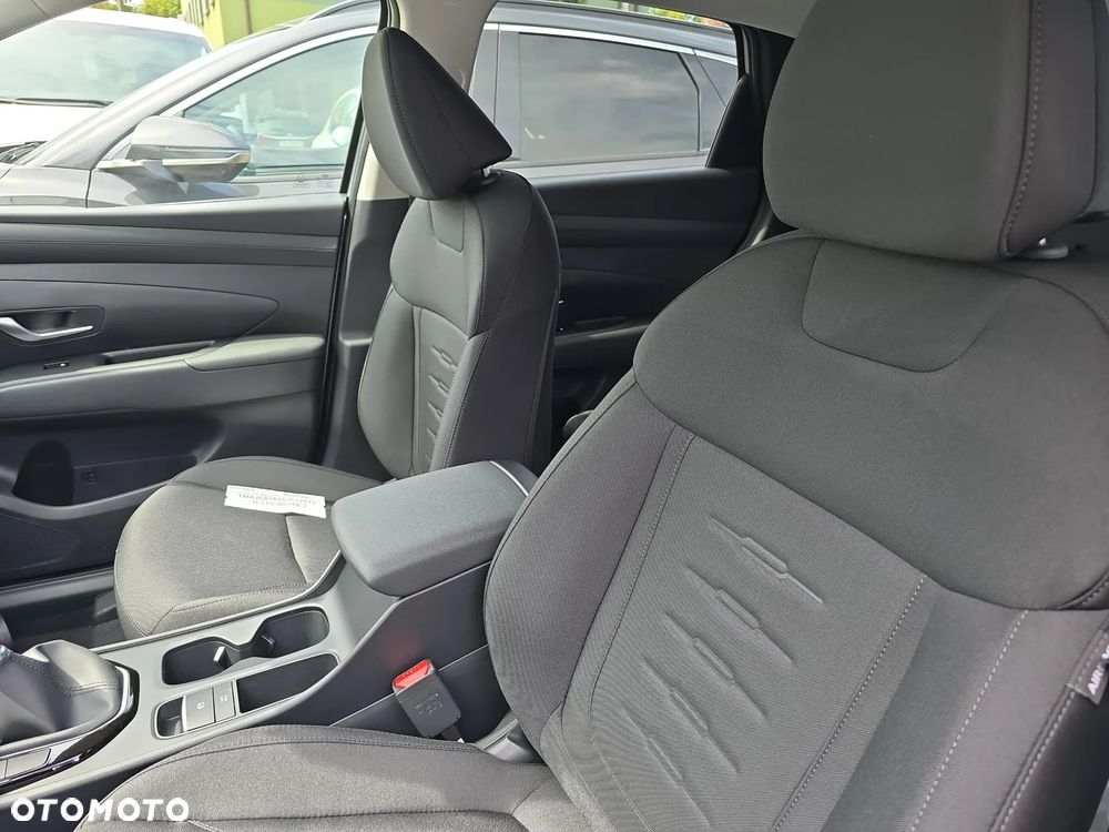 Hyundai Tucson 1.6 T-GDi Smart 2WD - 18