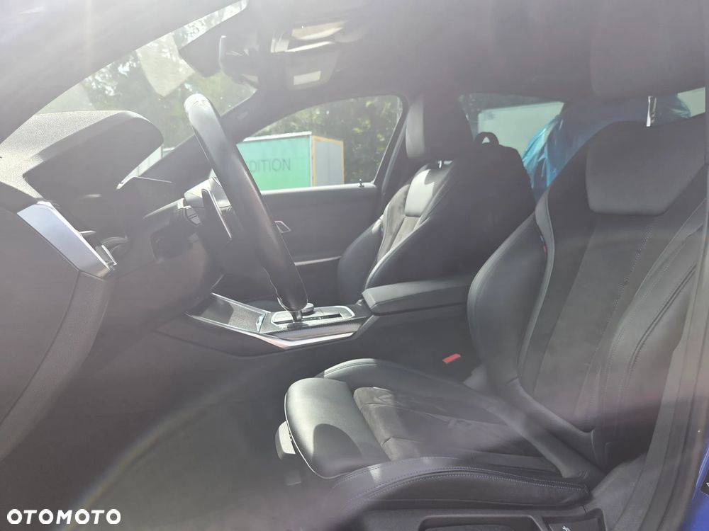 BMW Seria 3 320i xDrive M Sport - 10
