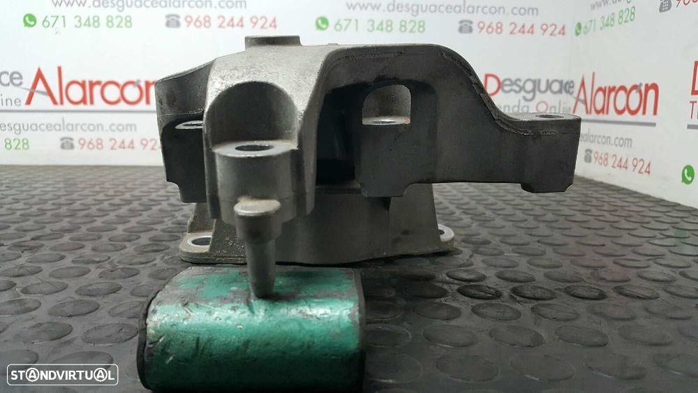 APOIO DO MOTOR DIREITO DACIA SANDERO STEPWAY - 8