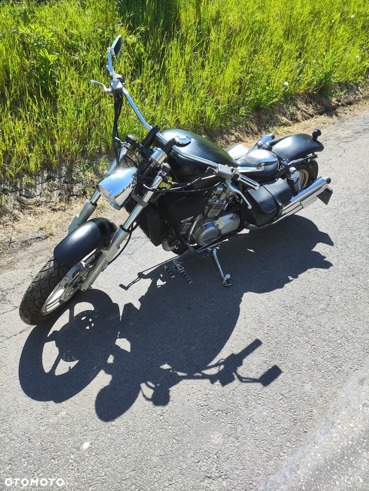 Honda VF - 4