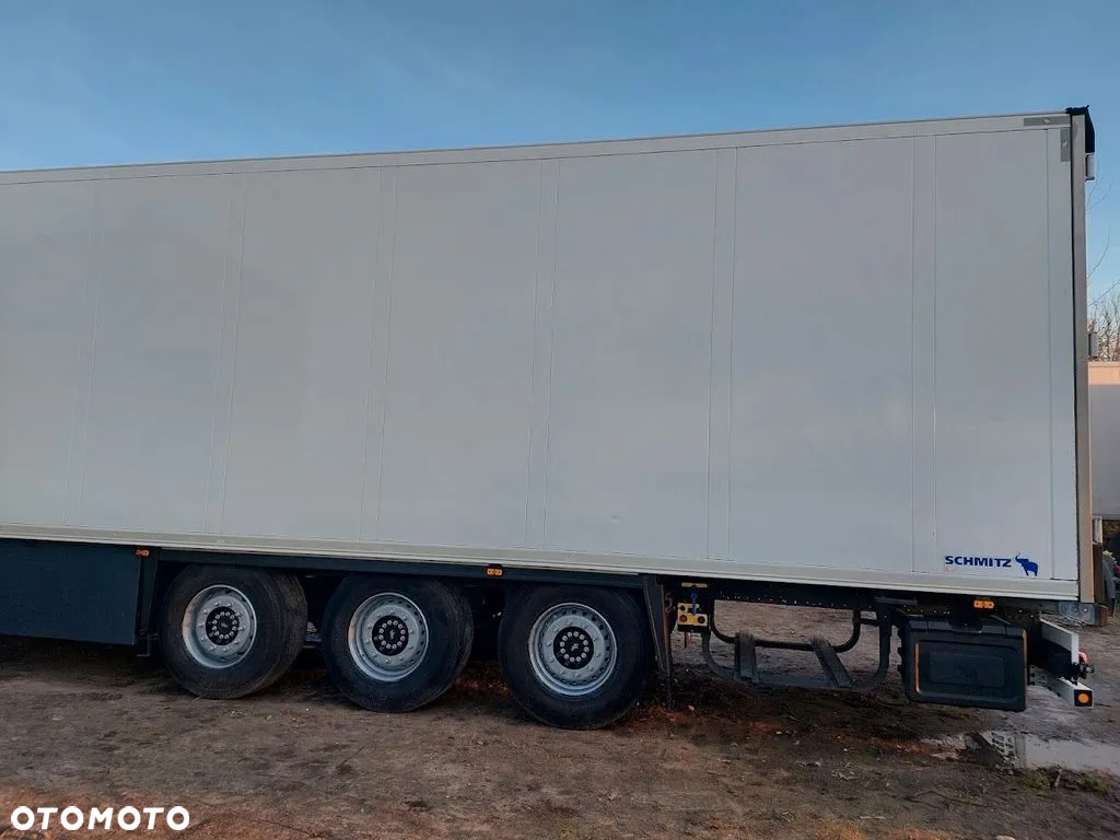 Schmitz Cargobull SKO 24 Thermo King SLXe 300 - 8