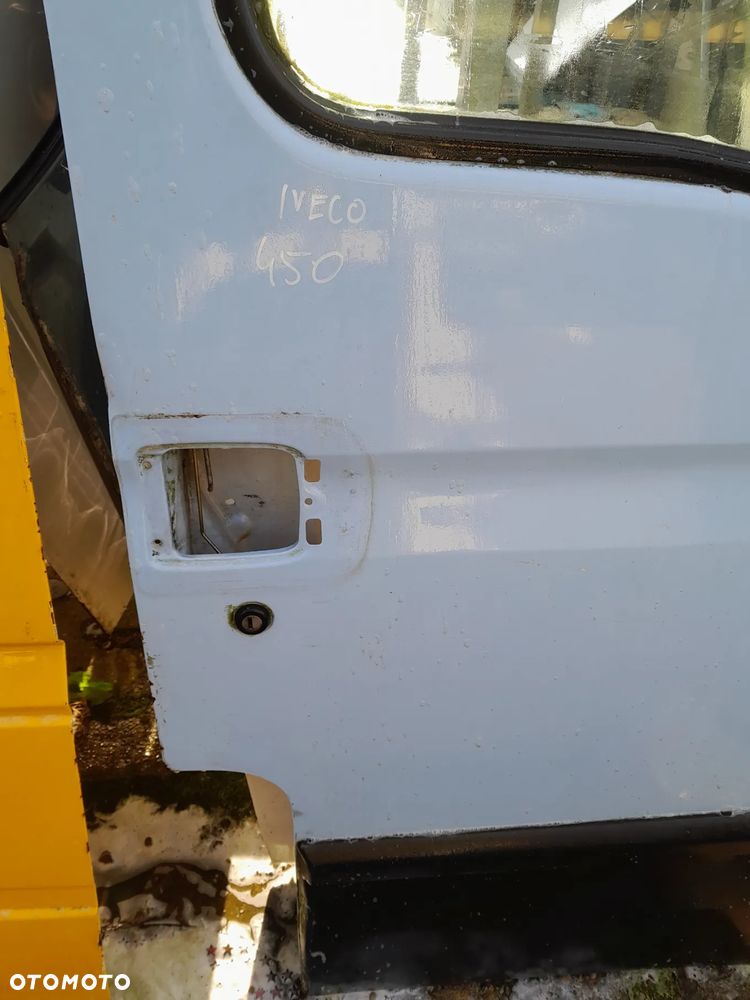 IVECO DAILY DRZWI PRAWE PRZEDNIE PRAWY PRZÓD - 2
