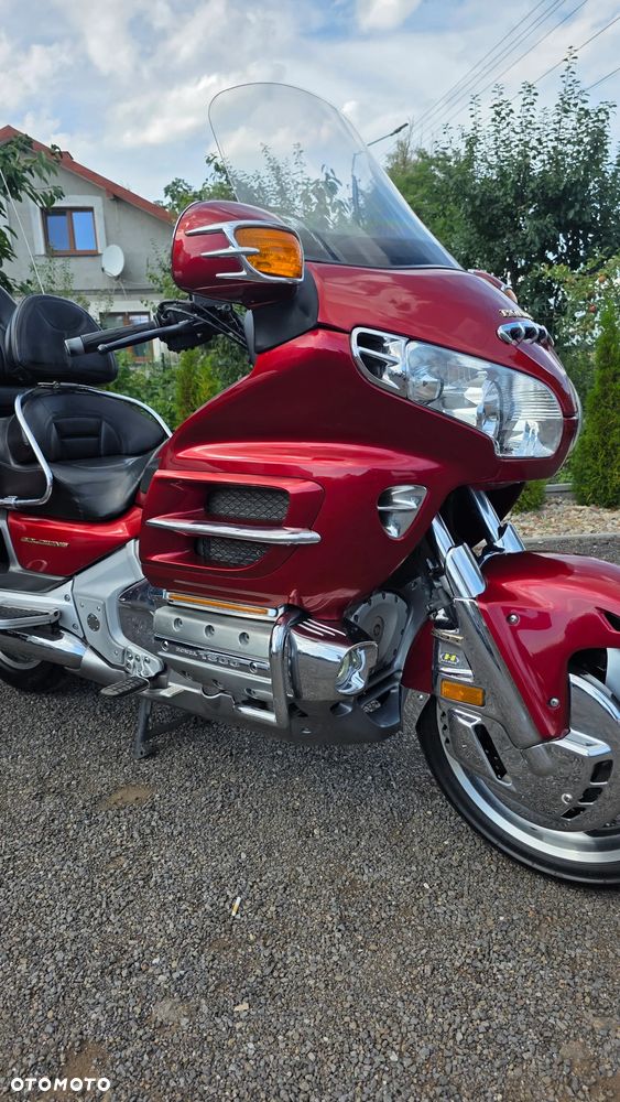 Honda GL - 10