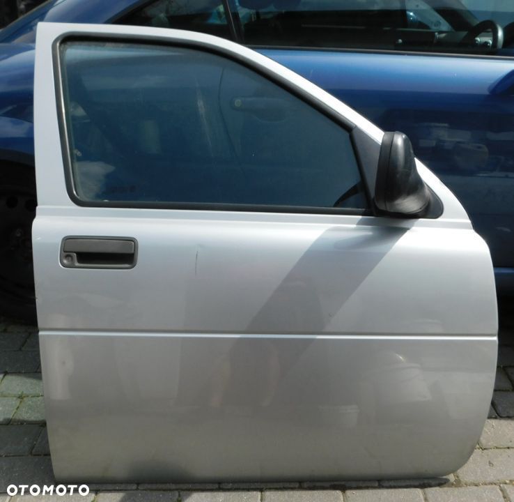 drzwi prawe przód LAND ROVER  FREELANDER I 5D