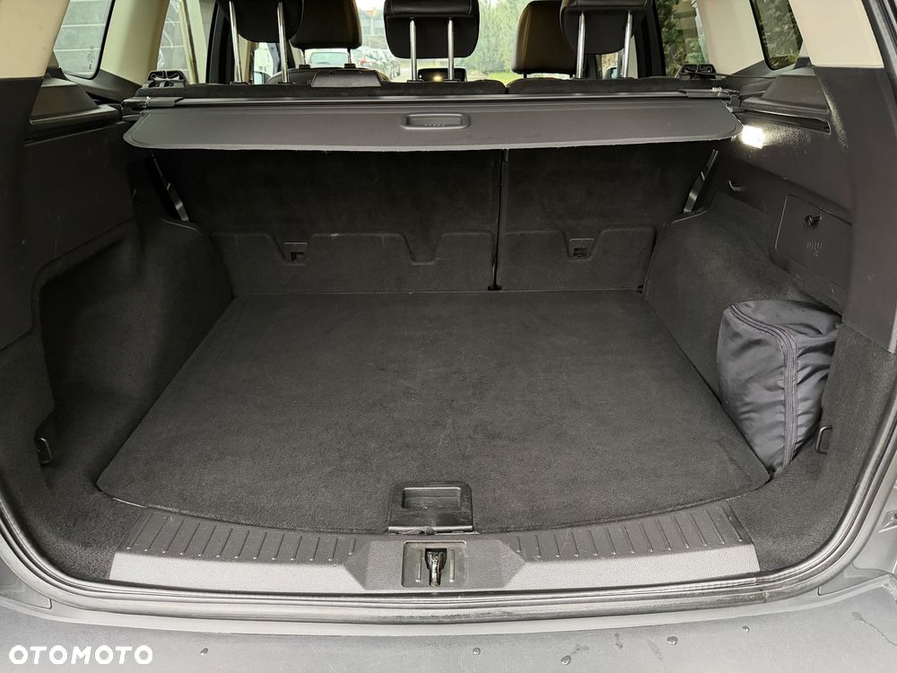 Ford Kuga 2.0 TDCi 4WD Titanium Plus - 27