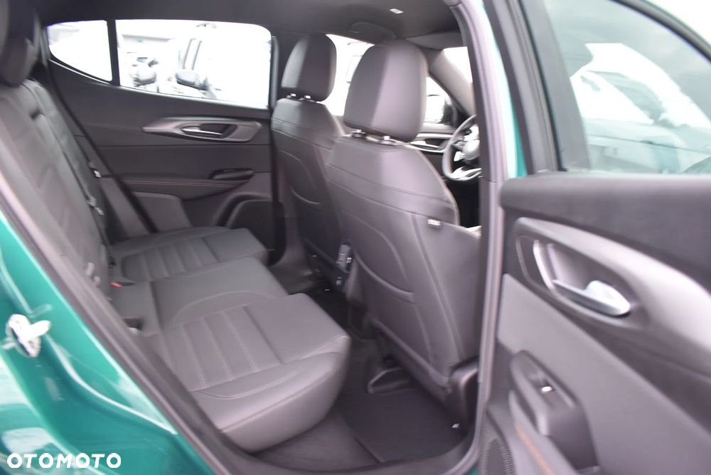 Alfa Romeo Tonale 1.5 T4 GSE mHEV Veloce DCT - 16