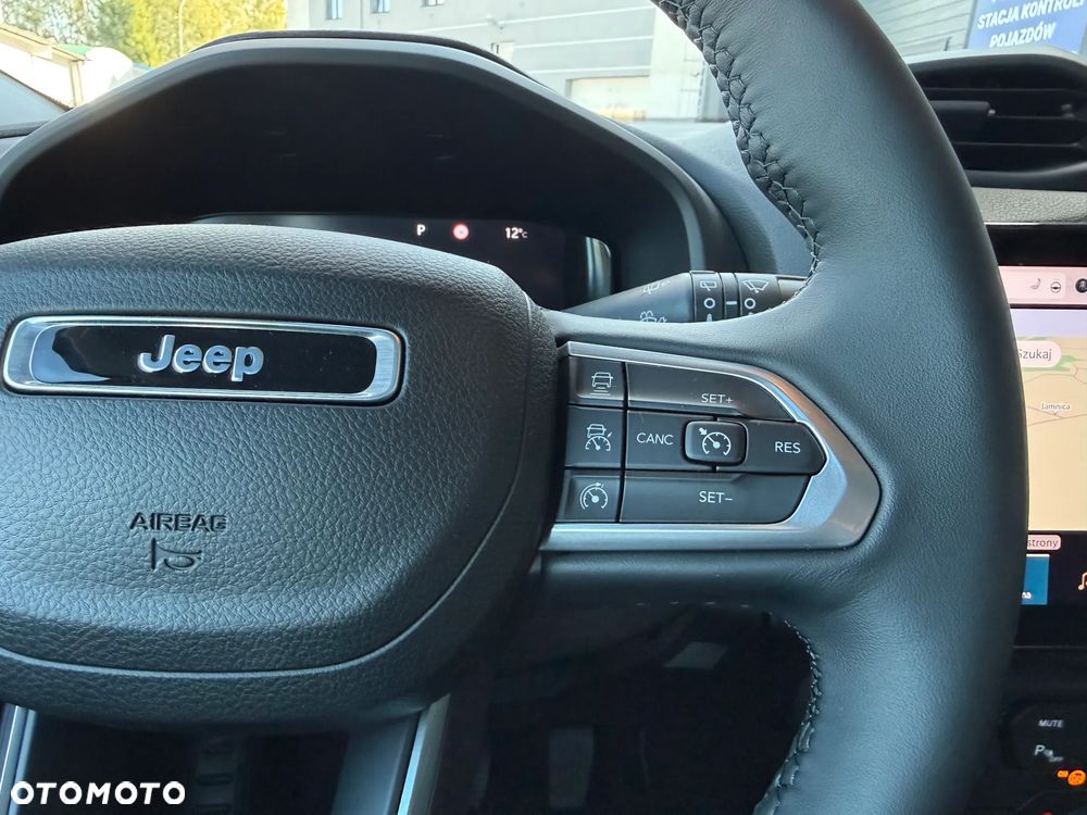 Jeep Renegade 1.5 T4 mHEV Altitude FWD S&S DCT - 12
