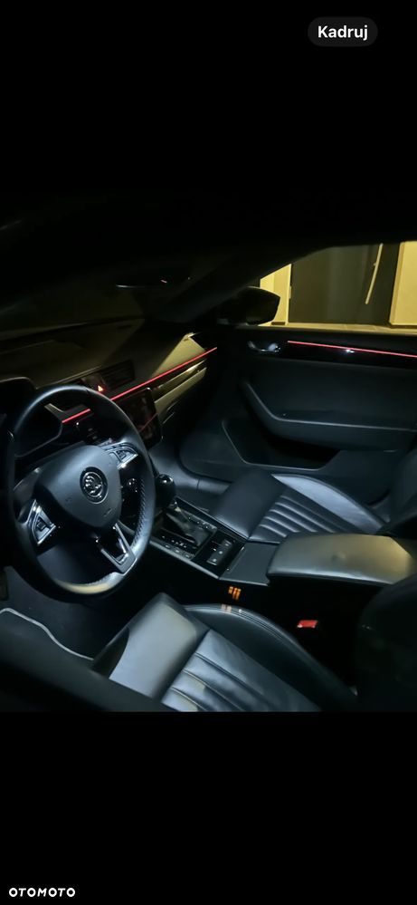 Skoda Superb 2.0 TDI L&K DSG - 11