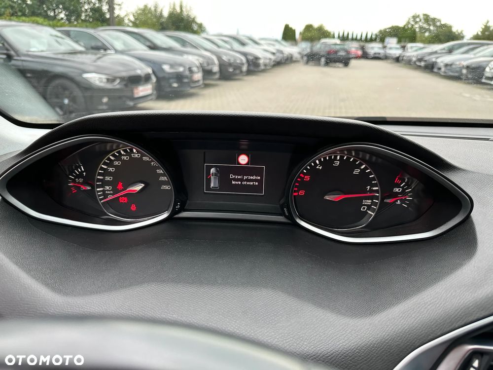 Peugeot 308 - 12