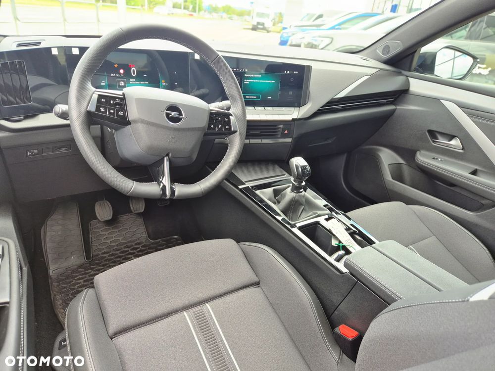 Opel Astra 1.2 T GS Line S&S - 19