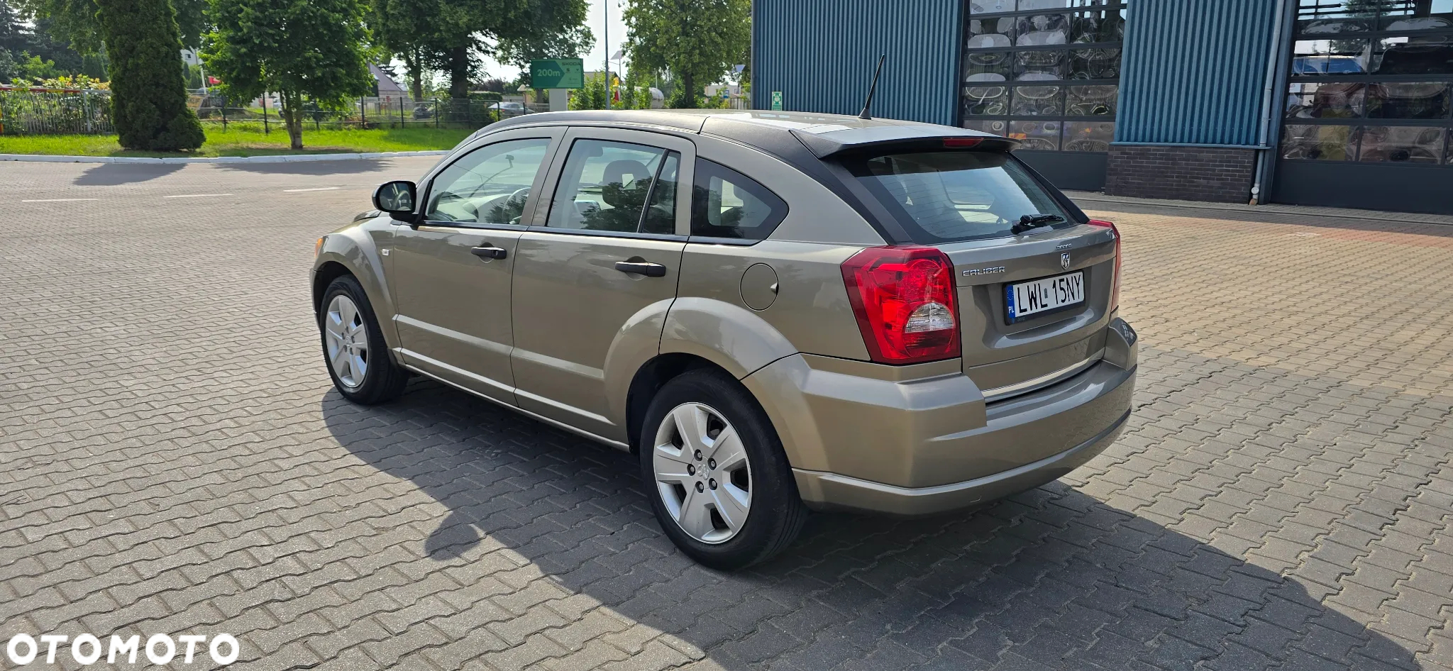 Dodge Caliber - 4