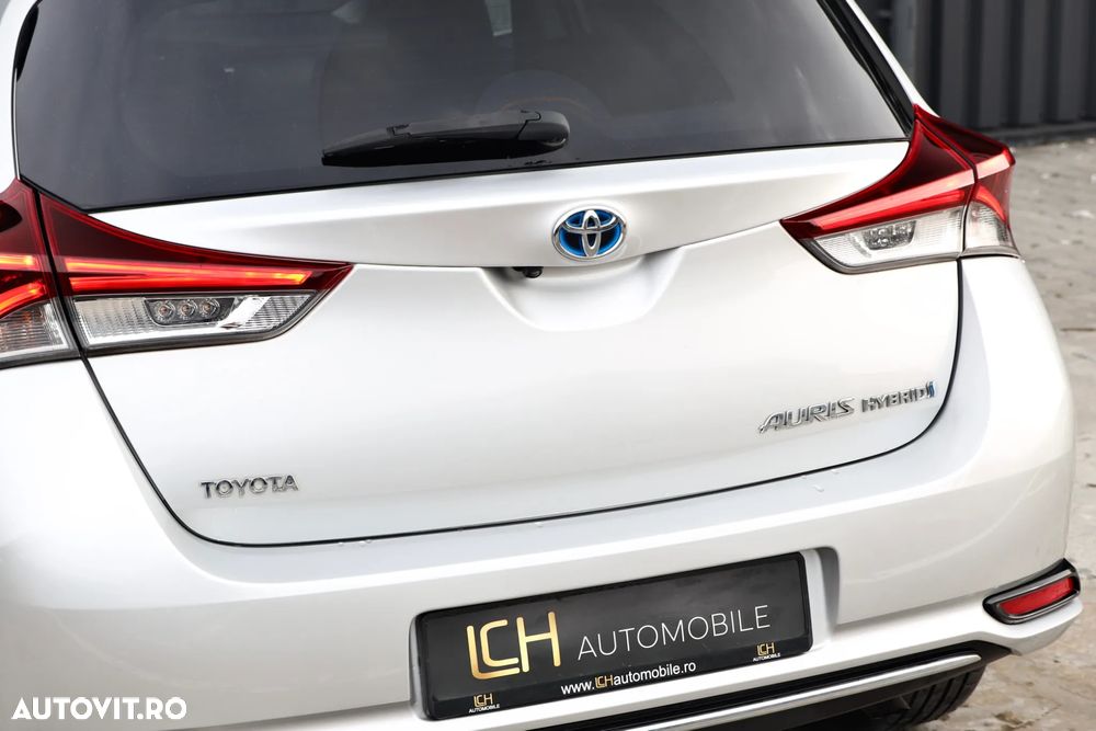 Toyota Auris 1.8 L VVT-i Hybrid Sol - 13