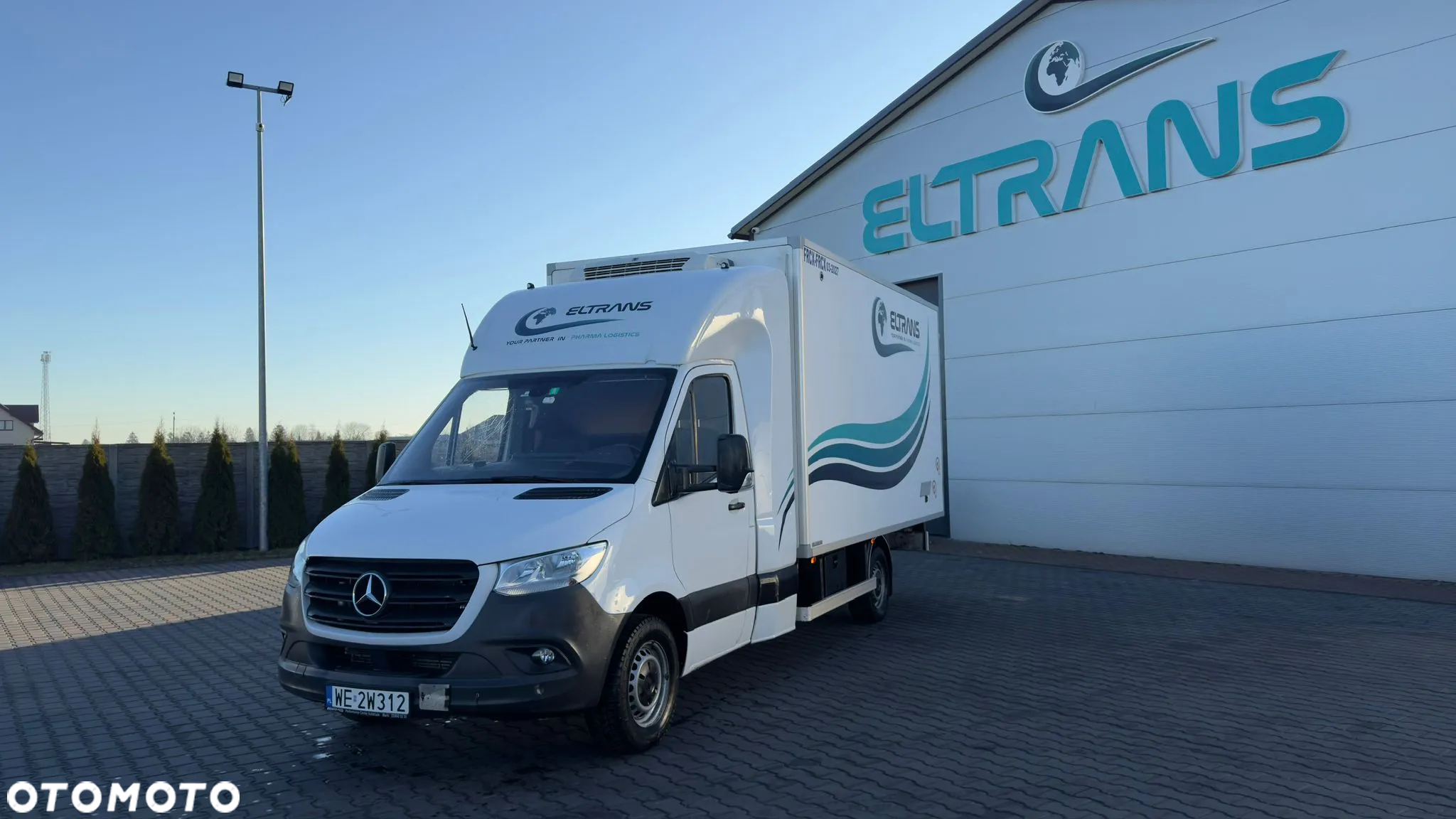 Mercedes-Benz SPRINTER - 2