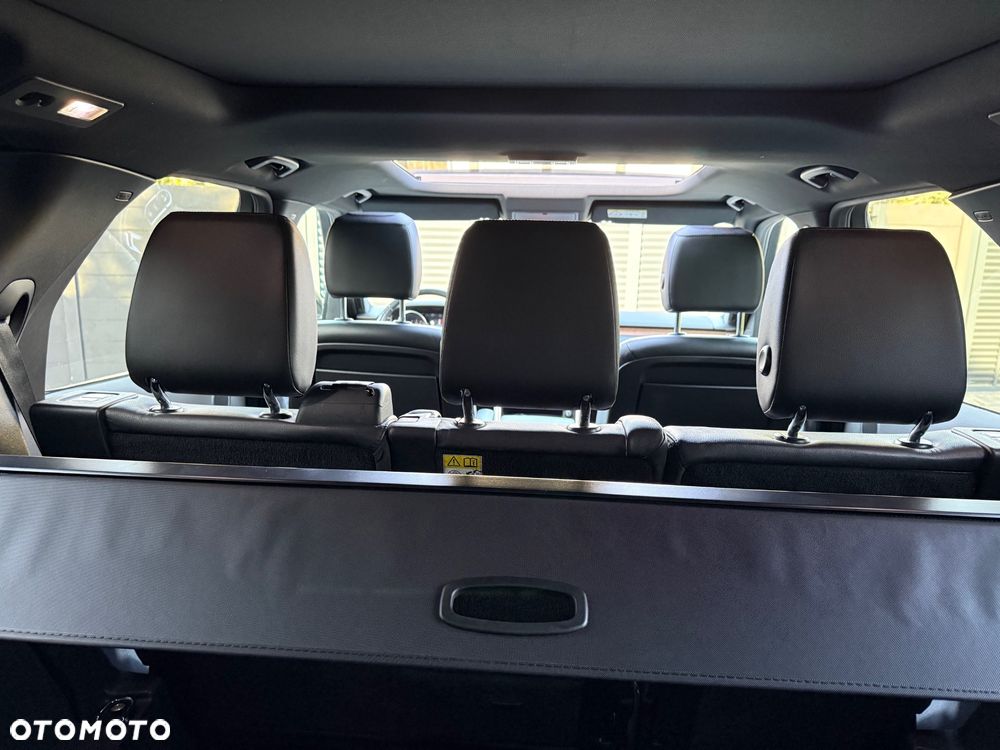 Land Rover Discovery - 18