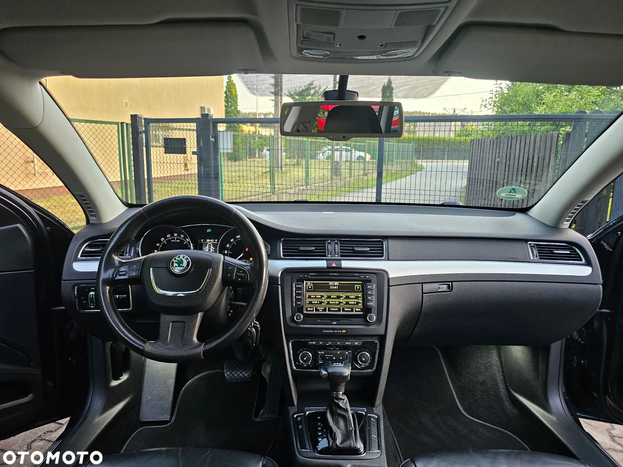 Skoda Superb 2.0 TDI Elegance DSG - 9