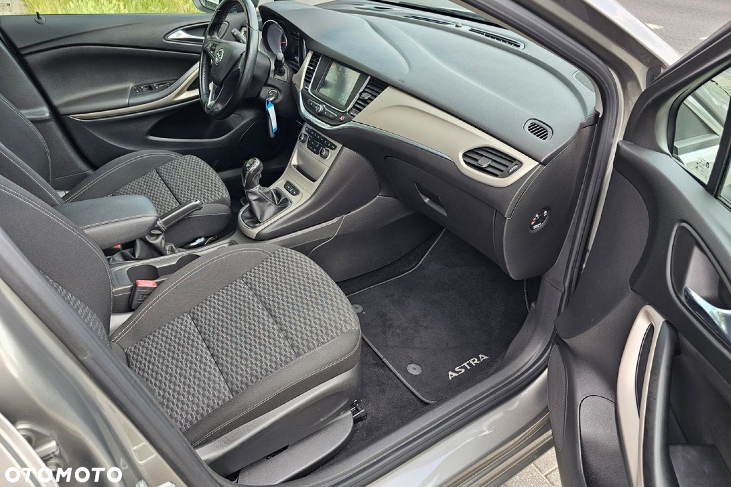Opel Astra - 20