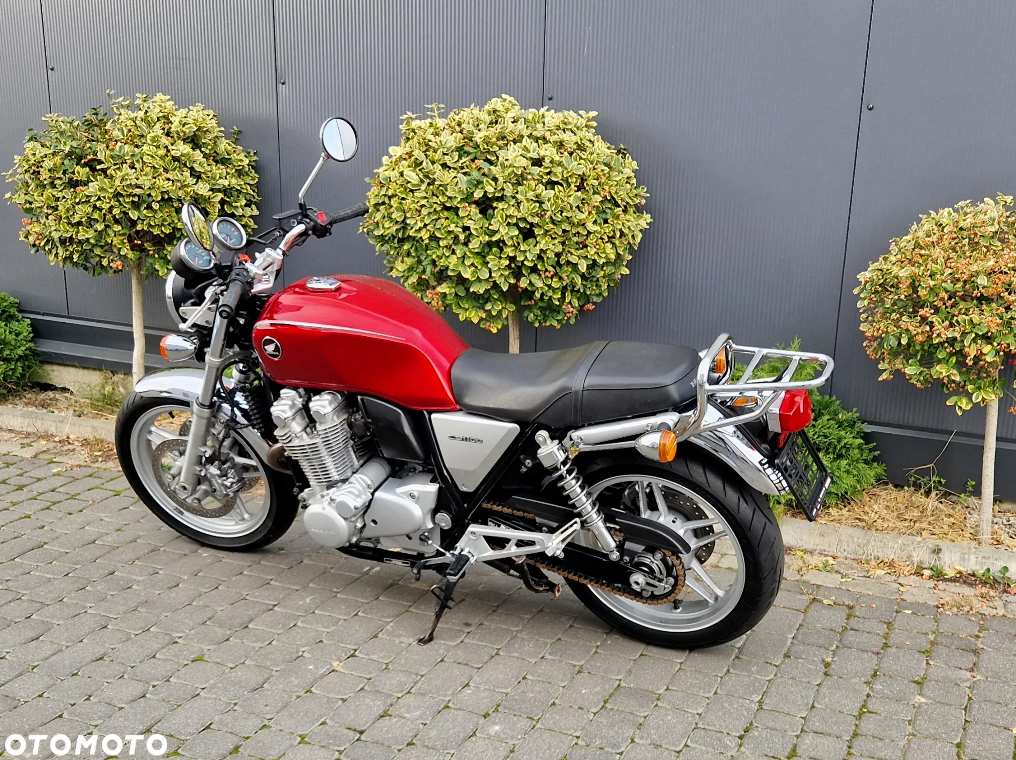 Honda CB - 27