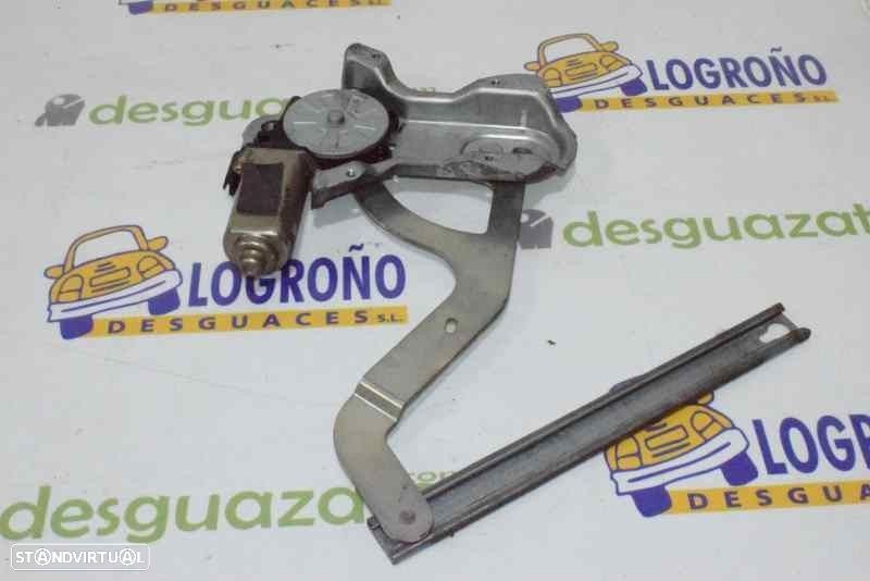 ELEVADOR DE VIDRO TRASEIRO DIREITO LAND ROVER DISCOVERY II 1998 - - 2