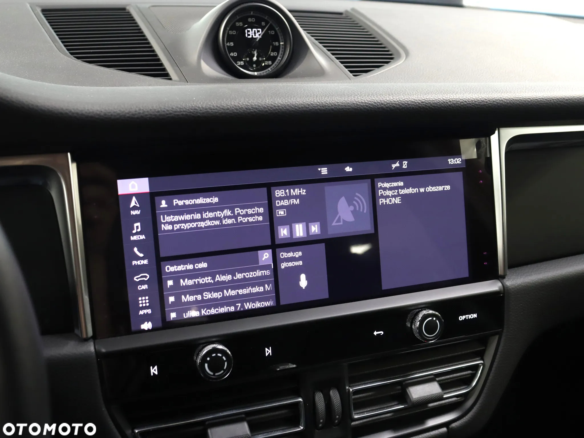 Porsche Macan Standard - 26