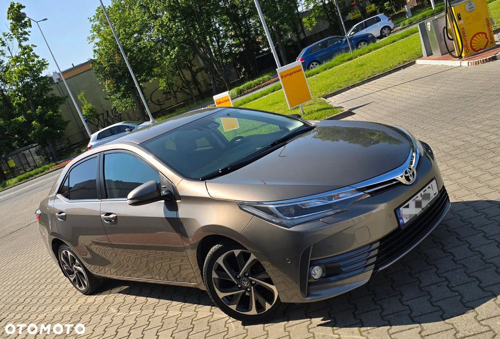 Toyota Corolla 1.6 Prestige EU6 - 1