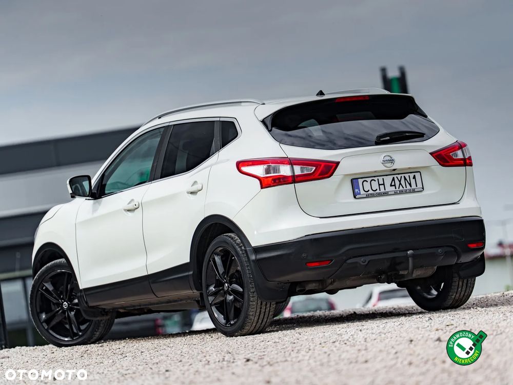 Nissan Qashqai 1.6 dCi Xtronic TEKNA+ - 5