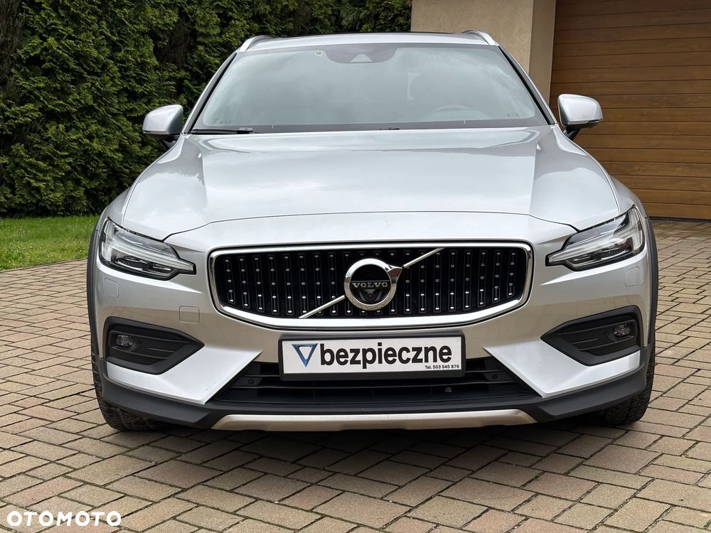 Volvo V60 Cross Country Pro B4 D AWD - 4