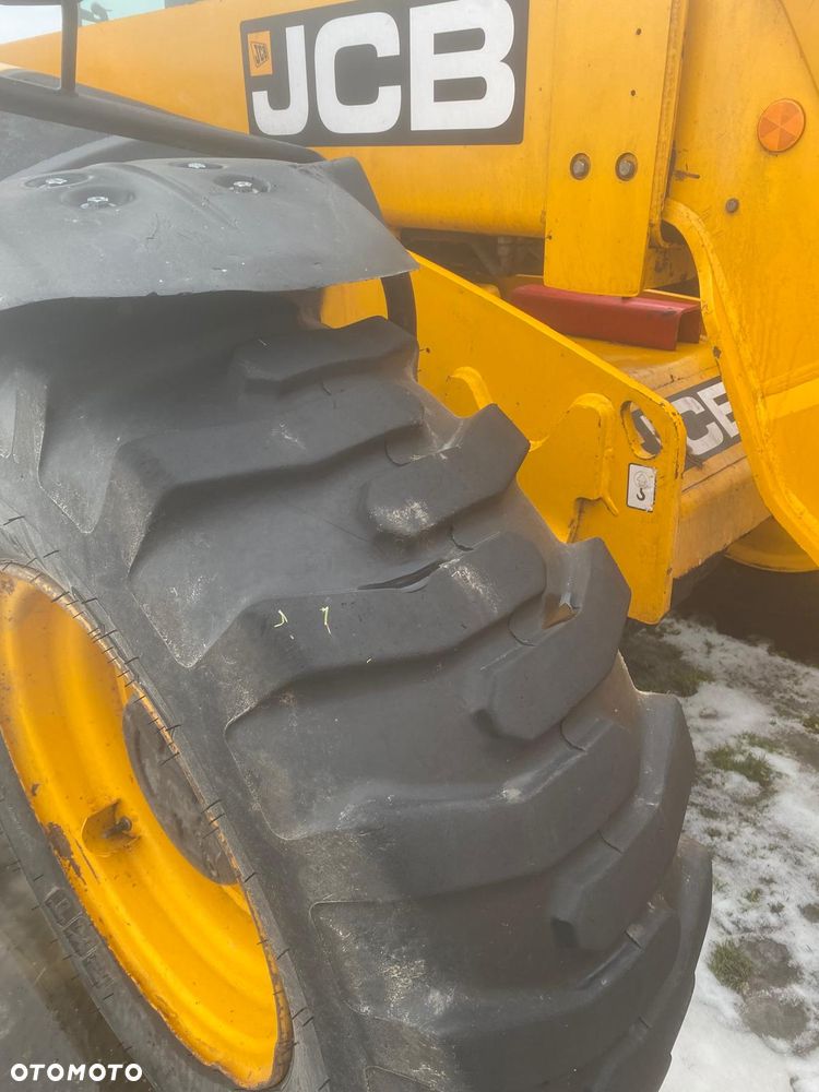 JCB 541/70 - 5