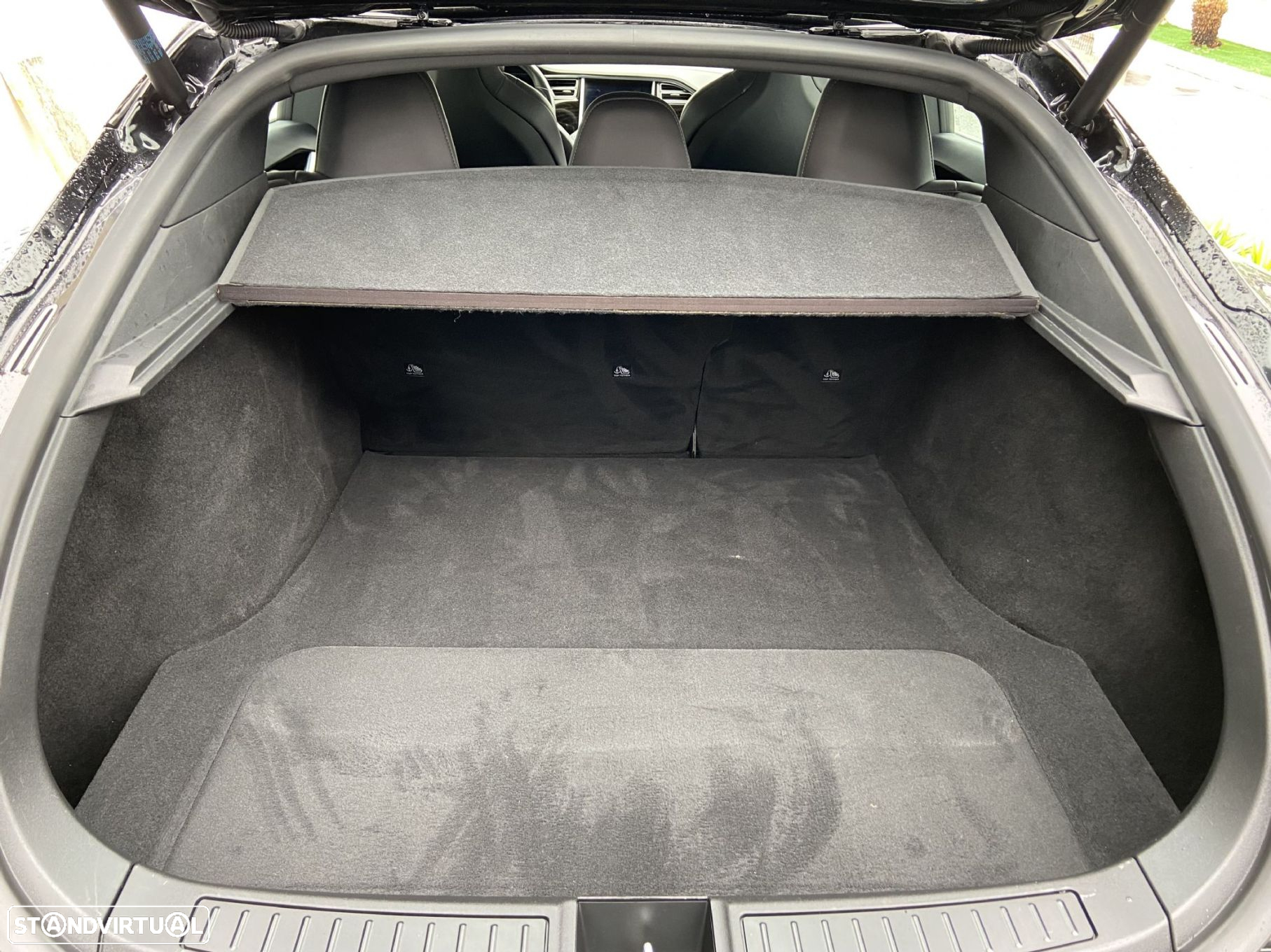 Tesla Model S 75D - 9