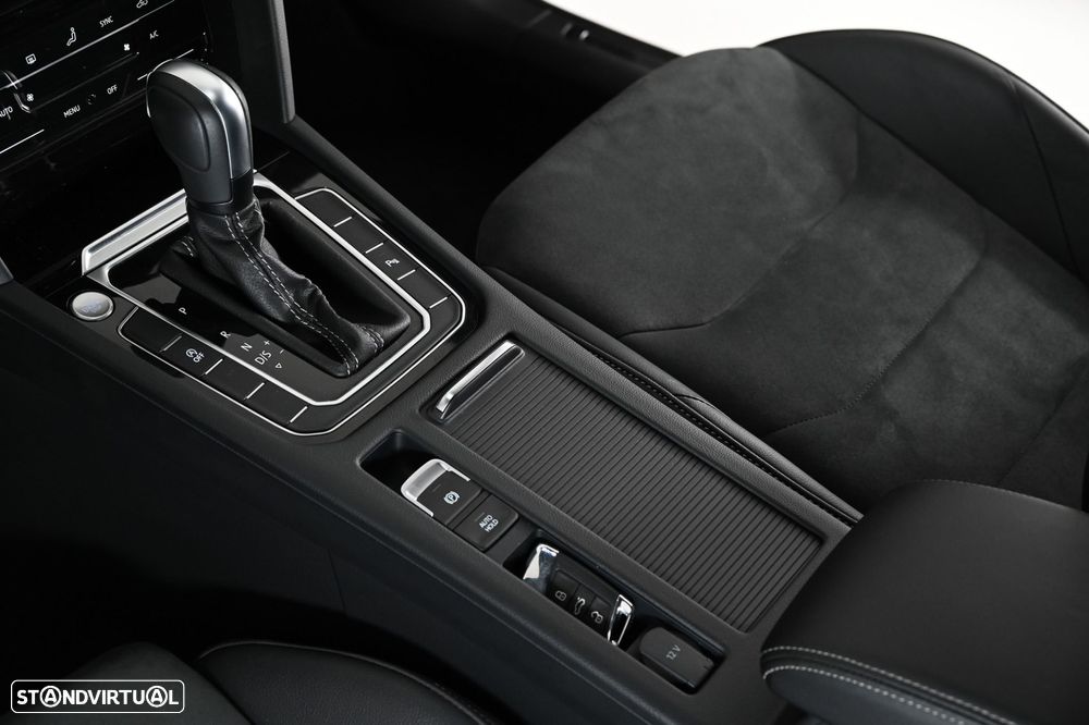 VW Arteon Shooting Brake 2.0 TDI R-Line DSG - 19