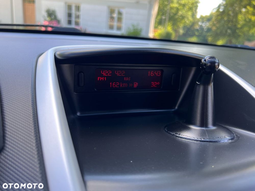 Peugeot 206 plus 75 - 22