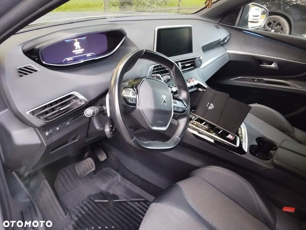 Peugeot 3008 1.2 PureTech Allure Pack S&S EAT8 - 5