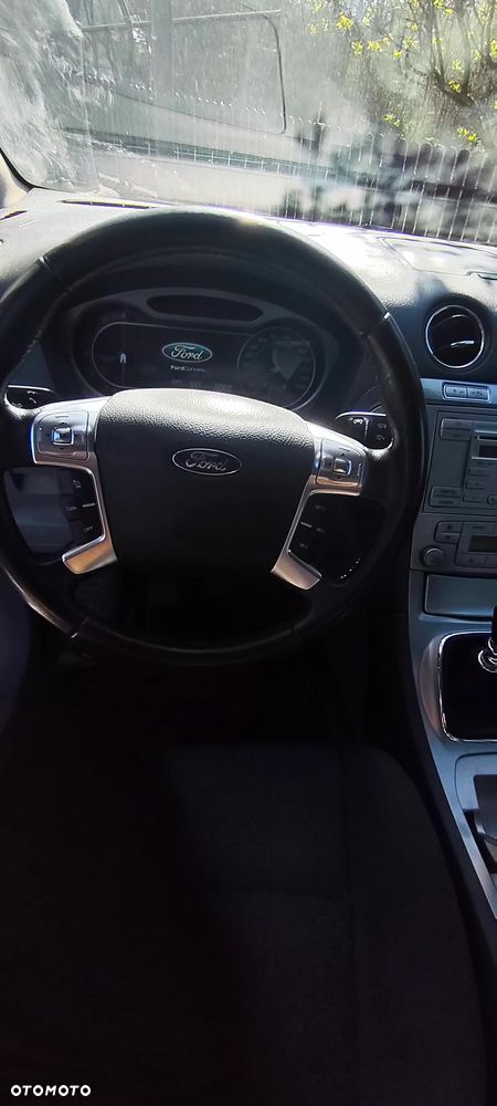 Ford S-Max 2.0 TDCi DPF Ambiente - 11