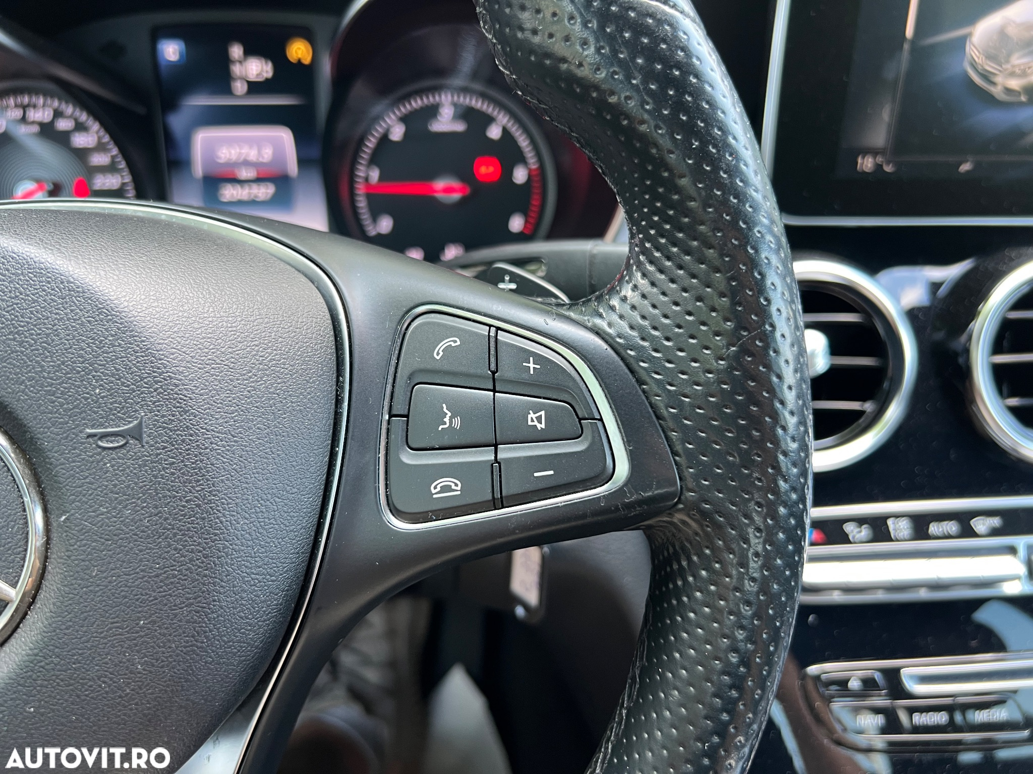 Mercedes-Benz C 220 d T 9G-TRONIC Avantgarde - 19
