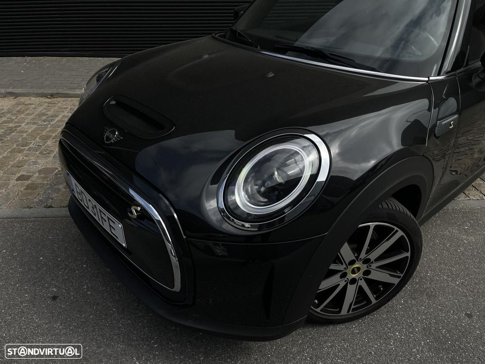 MINI 3 Portas Cooper SE Classic - 31