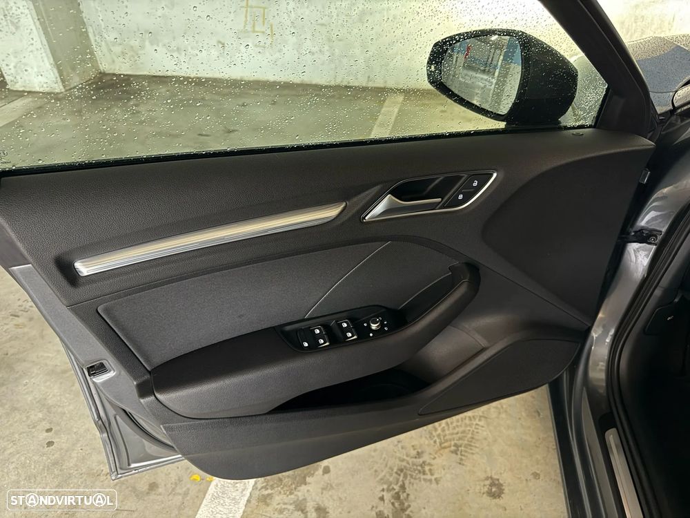 Audi A3 Sportback 1.6 TDI Sport S tronic - 8