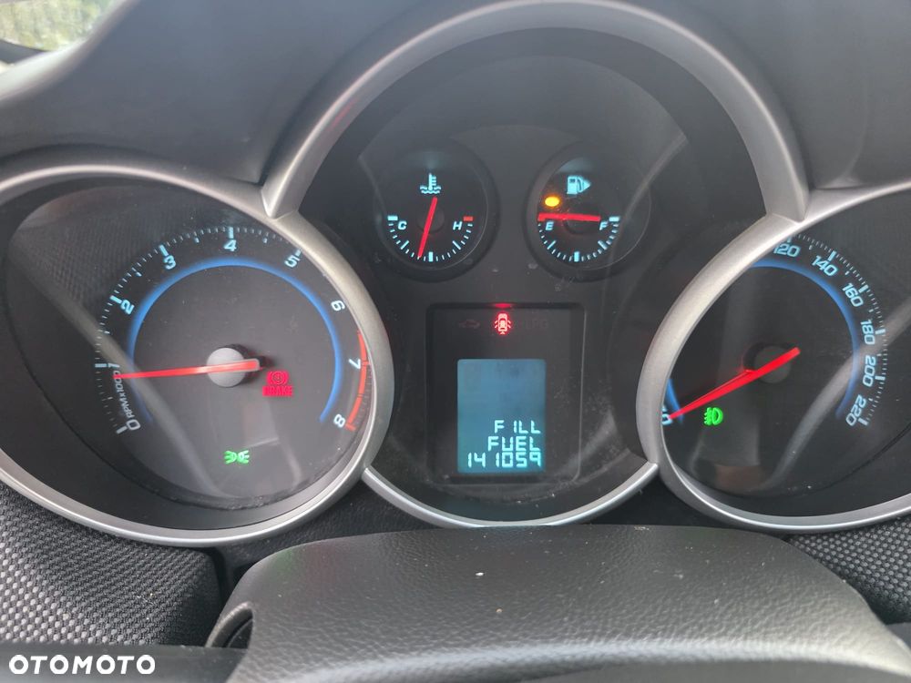 Chevrolet Cruze 1.6 LT+ - 16