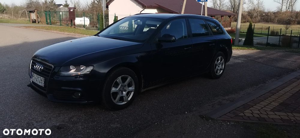 Audi A4 Avant 2.0 TDI Multitronic - 9