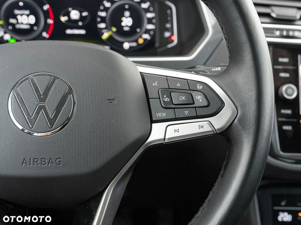 Volkswagen Tiguan 2.0 TSI 4Mot Elegance DSG - 15
