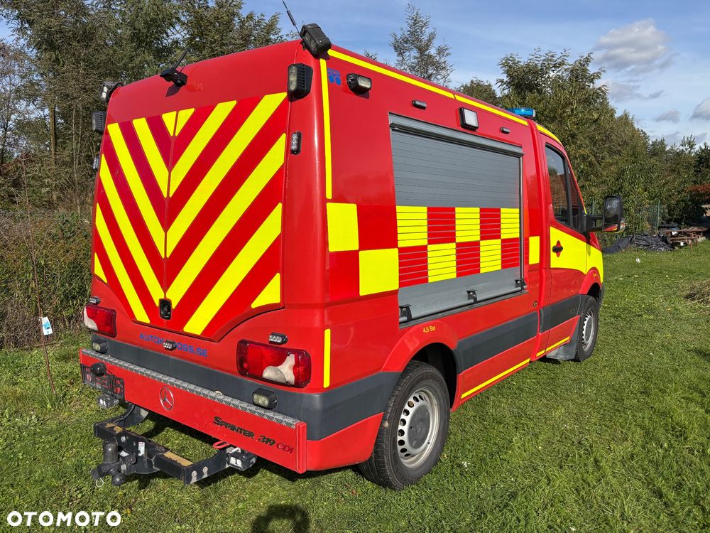 Mercedes-Benz Sprinter - 7