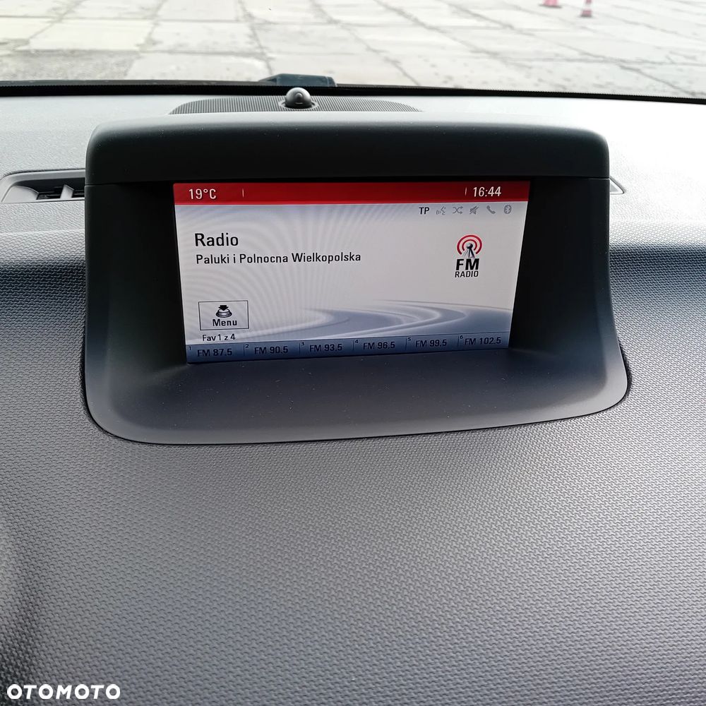 Opel Meriva - 28