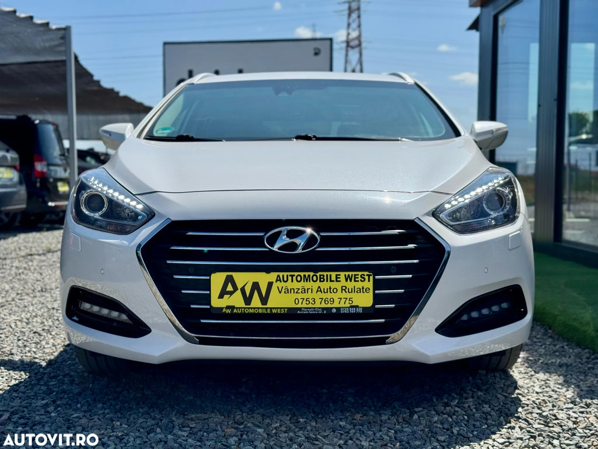 Hyundai i40 Kombi blue 1.7 CRDi DCT Premium - 12