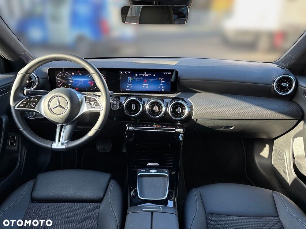 Mercedes-Benz CLA - 14